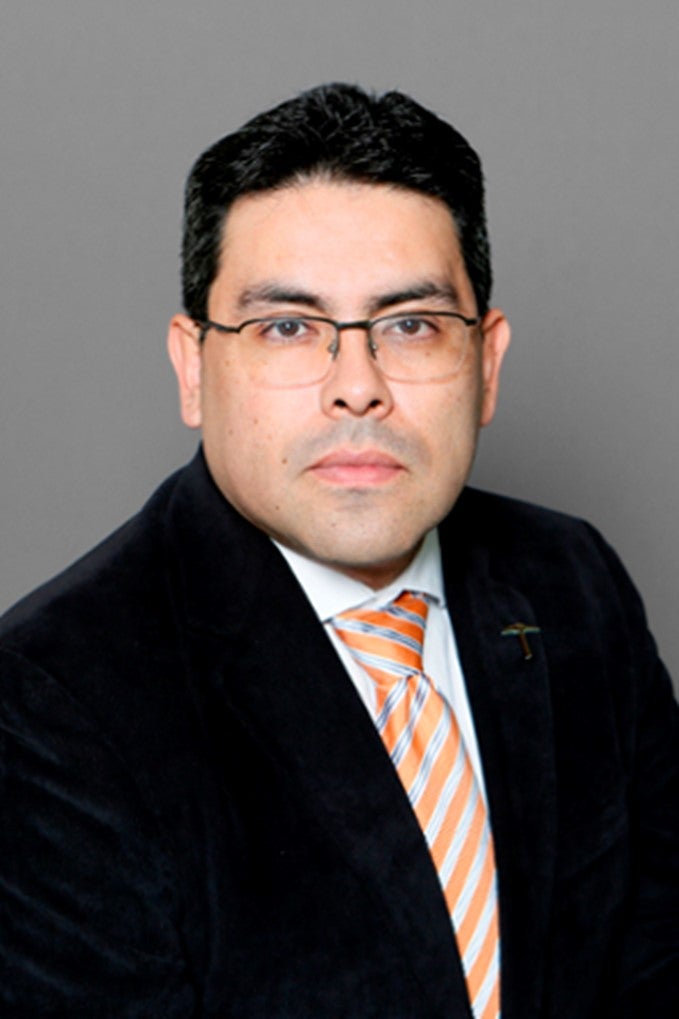 Photo of Dino Villagrán, Ph.D.,  Professor of Chemistry